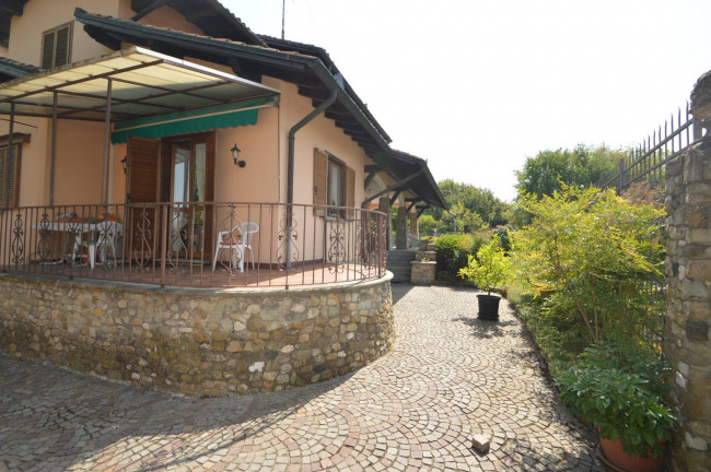 Villa in vendita a Pavia