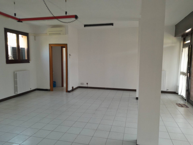 Studio/Ufficio in vendita a Pavia