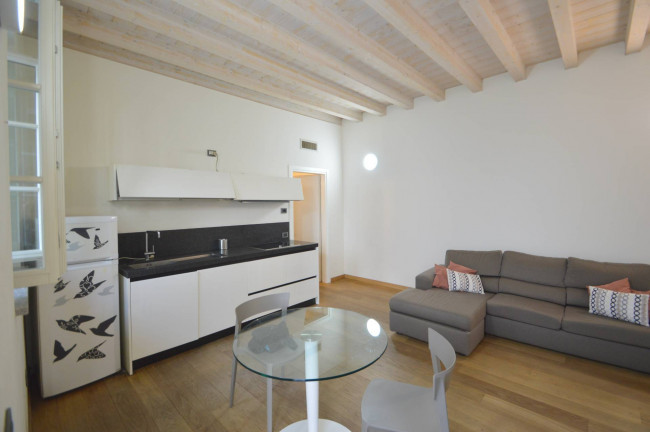 Appartamento in affitto a Pavia