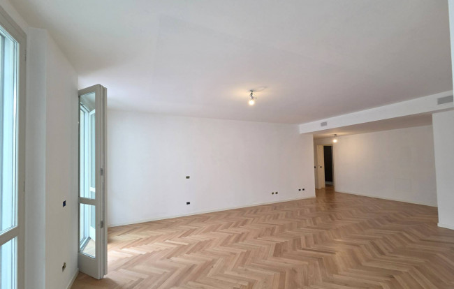 Appartamento in vendita a Pavia