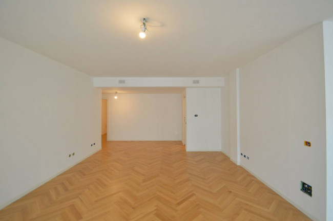 Appartamento in vendita a Pavia