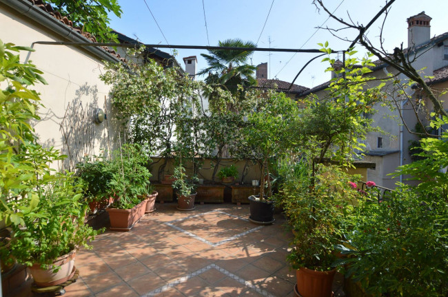 Appartamento in vendita a Pavia