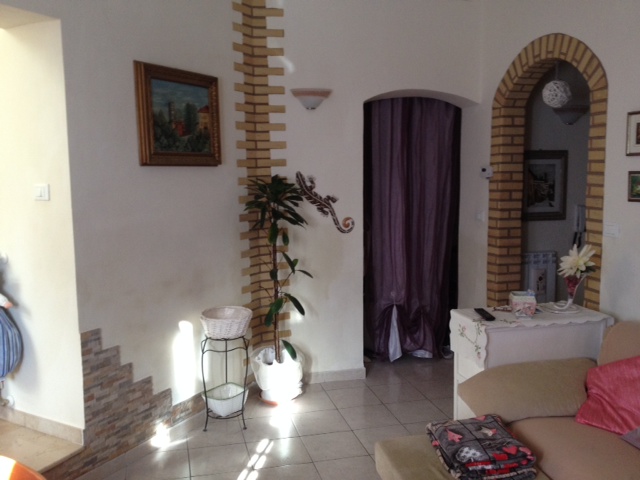  livorno vendita quart: zola royal immobiliare professional s.a.s.