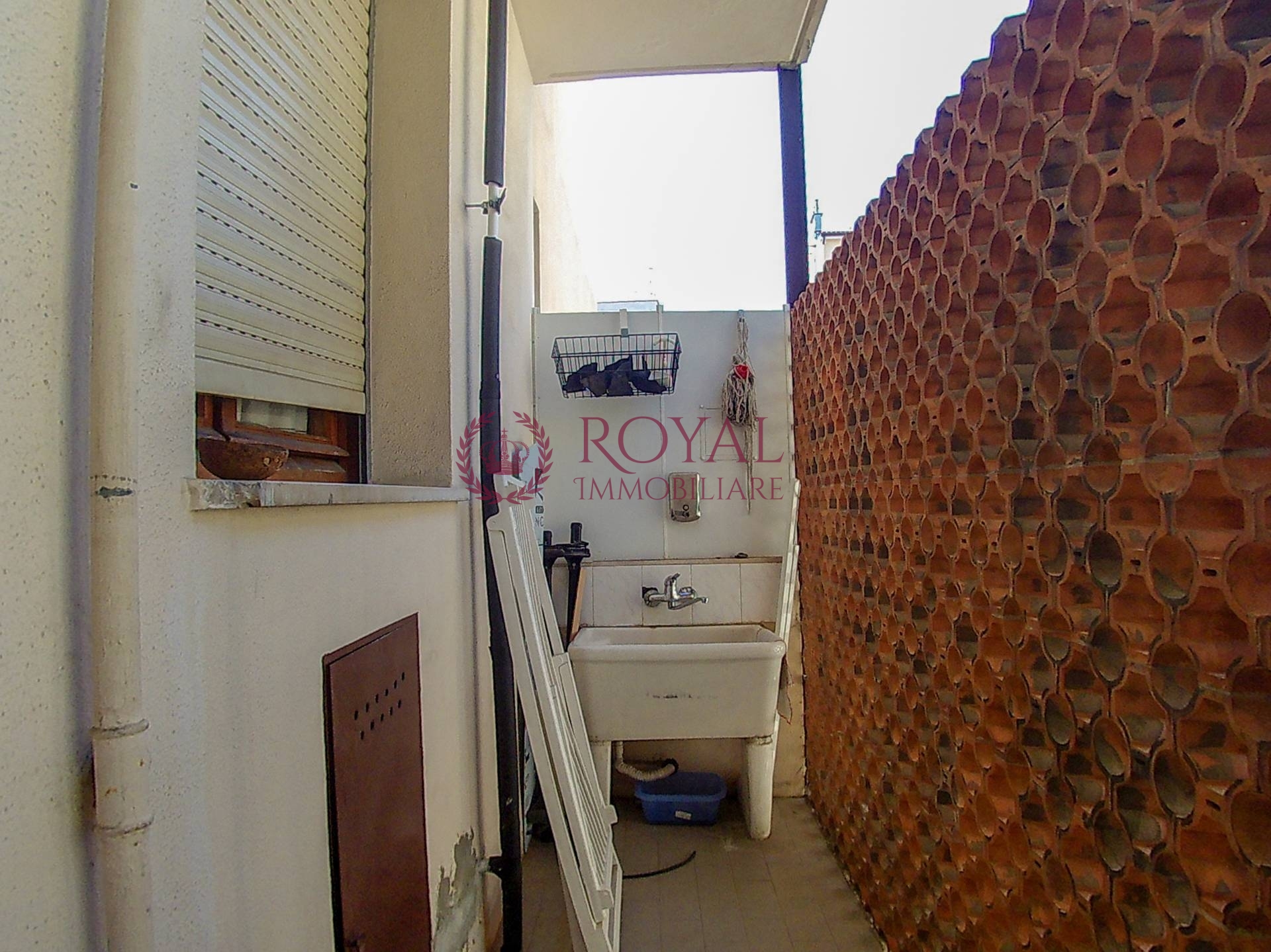 Appartamento LIVORNO vendita  Centro  Royal Immobiliare Professional S.a.S.