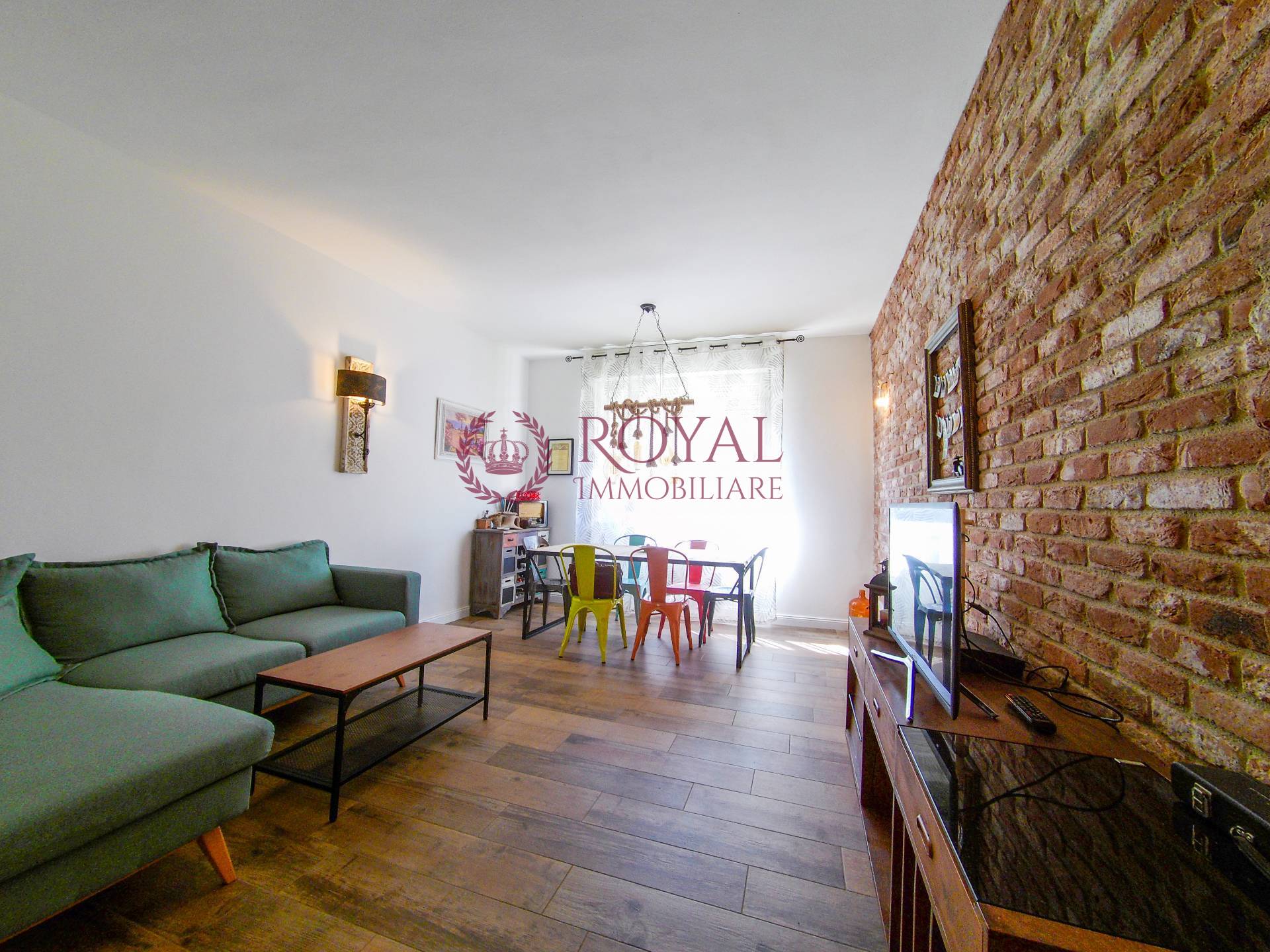 Appartamento LIVORNO vendita  Goito  Royal Immobiliare Professional S.a.S.