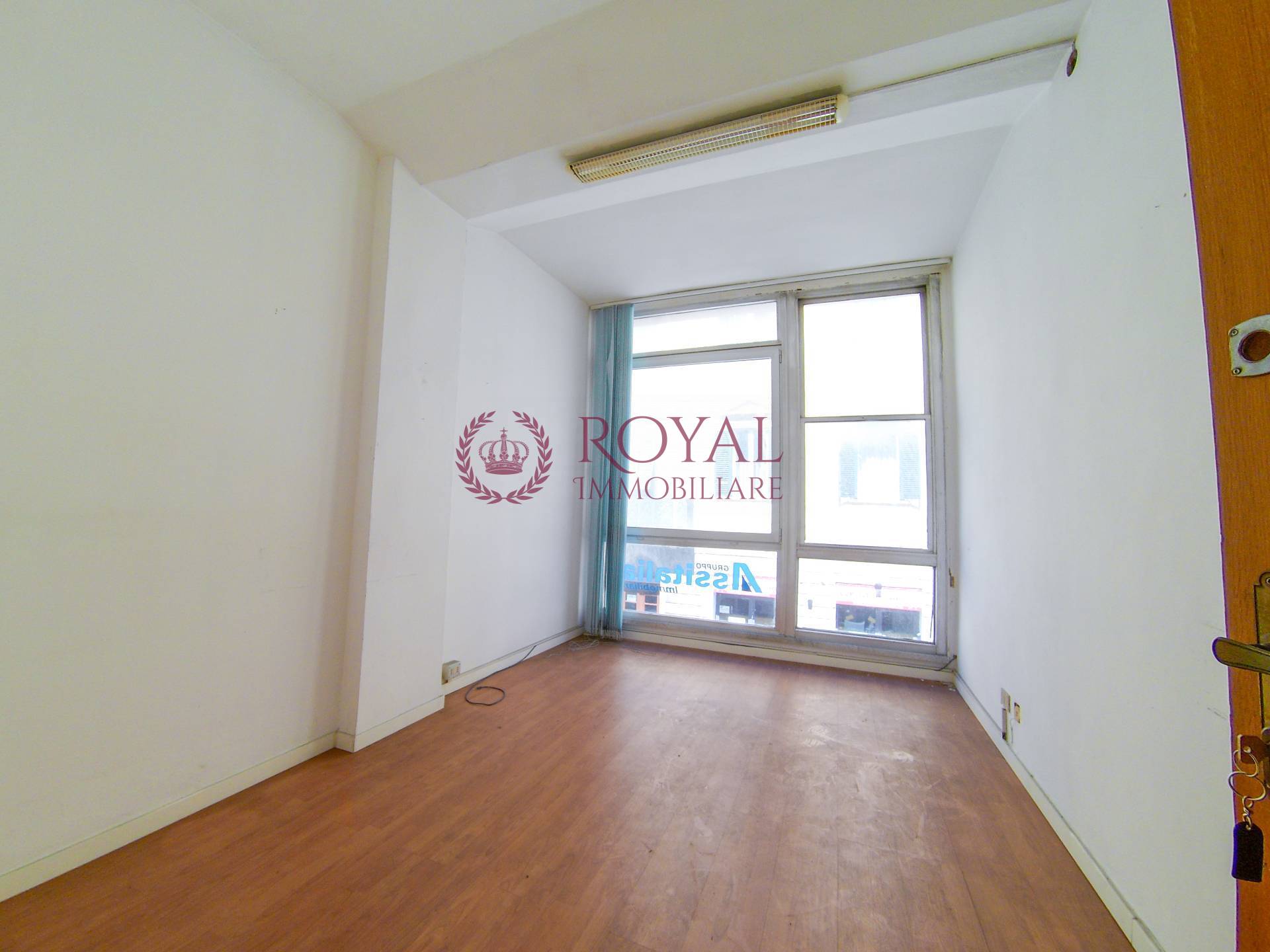  livorno vendita quart: centro royal-immobiliare-professional-s.a.s.