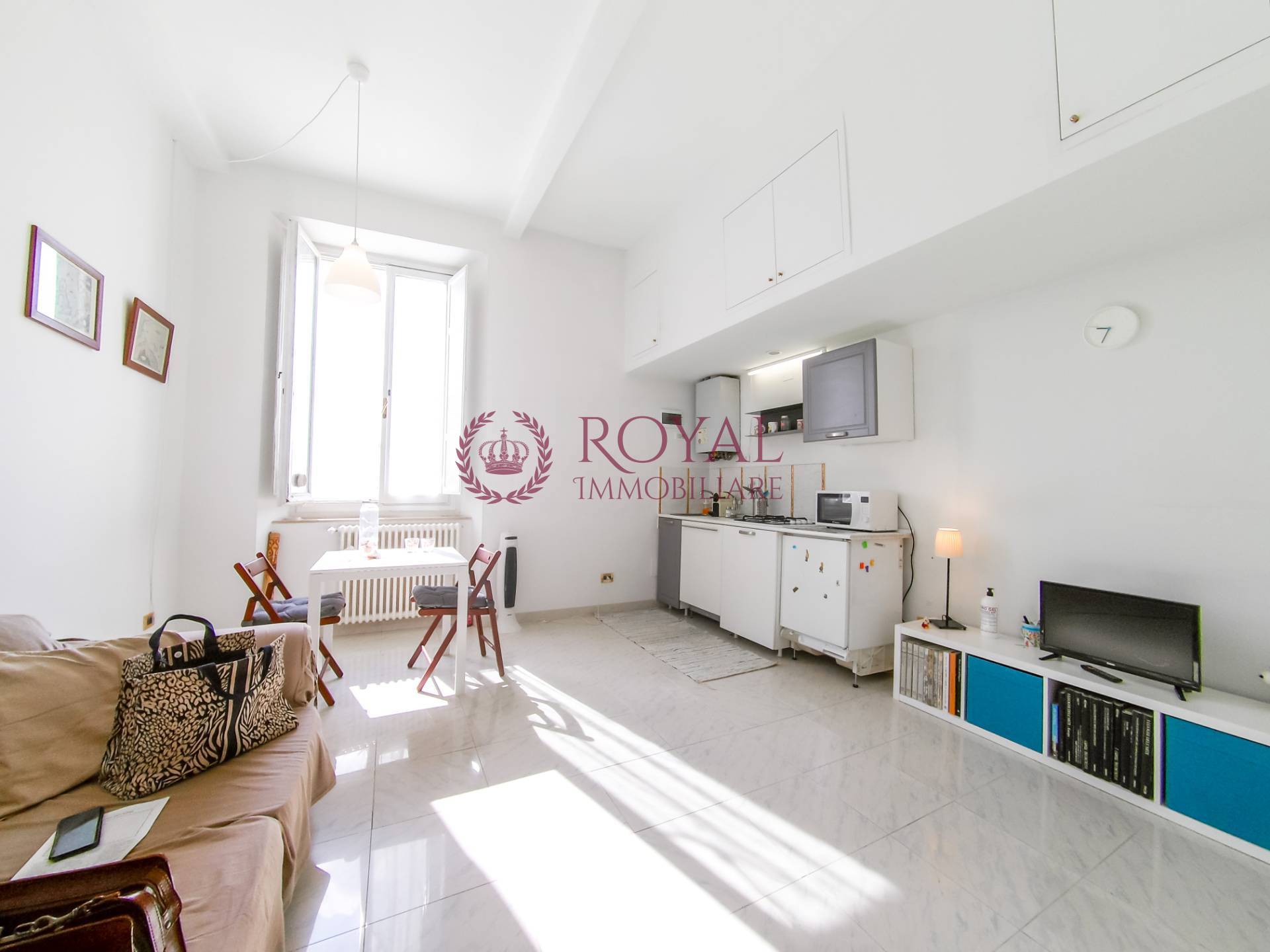 Appartamento LIVORNO vendita  Cavour  Royal Immobiliare Professional S.a.S.