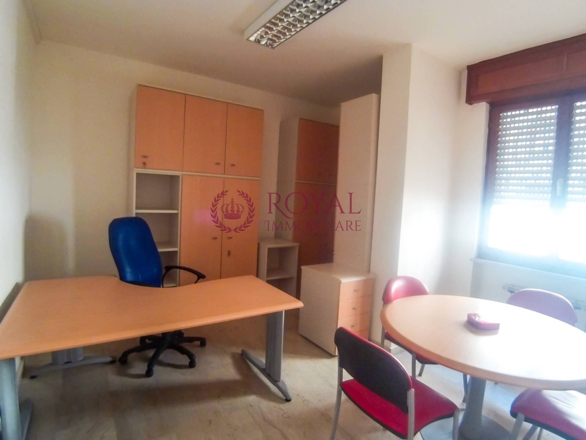 Ufficio - Loc.Com. LIVORNO affitto  Cavour  Royal Immobiliare Professional S.a.S.