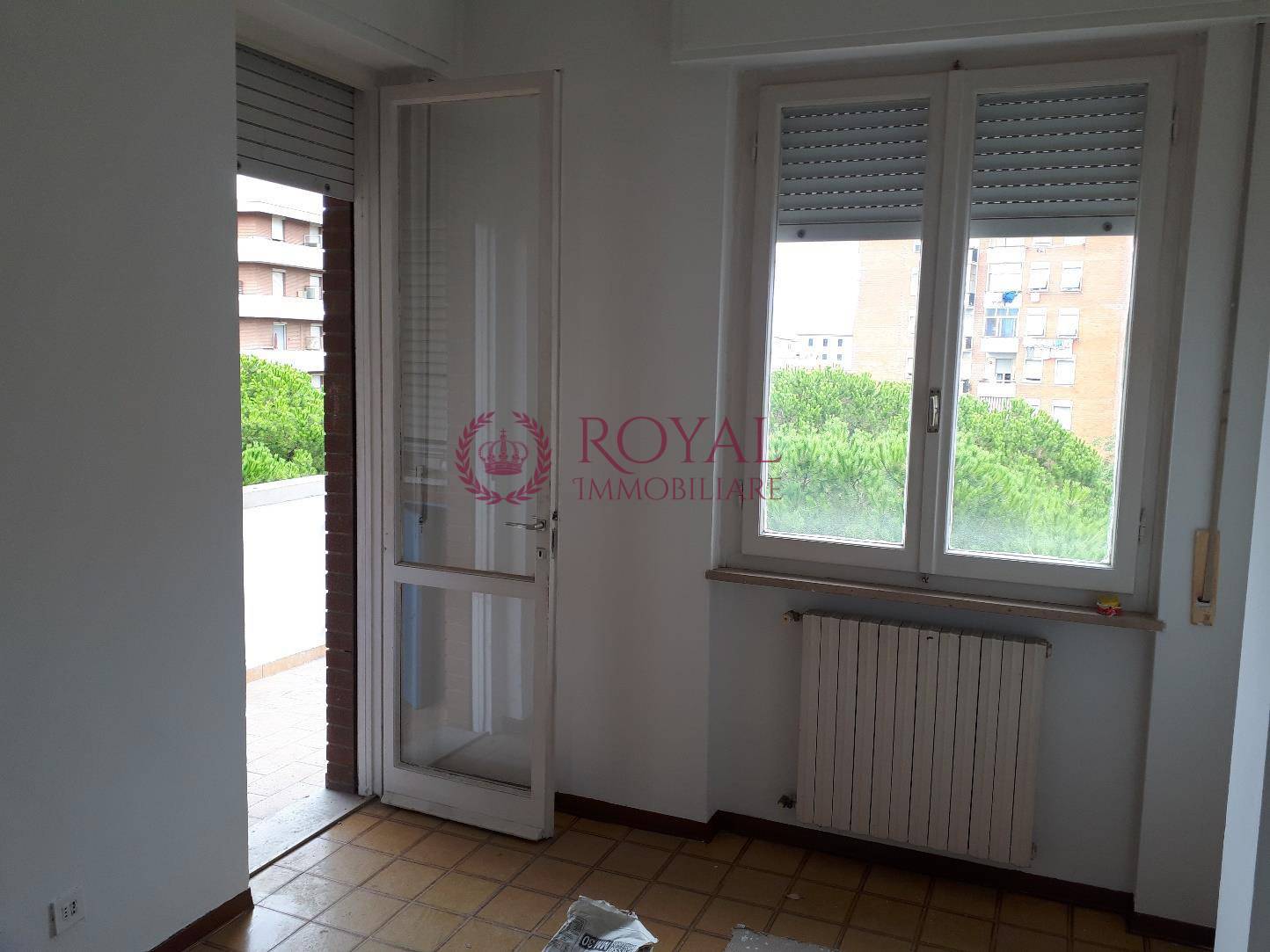 Appartamento LIVORNO vendita  Periferia nord  Royal Immobiliare Professional S.a.S.