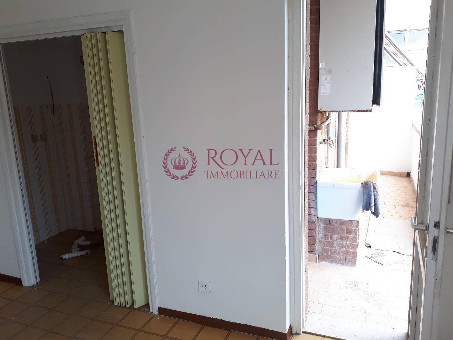 Appartamento LIVORNO vendita  Periferia nord  Royal Immobiliare Professional S.a.S.