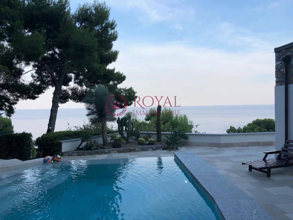  andora vendita quart:  royal-immobiliare-professional-s.a.s.