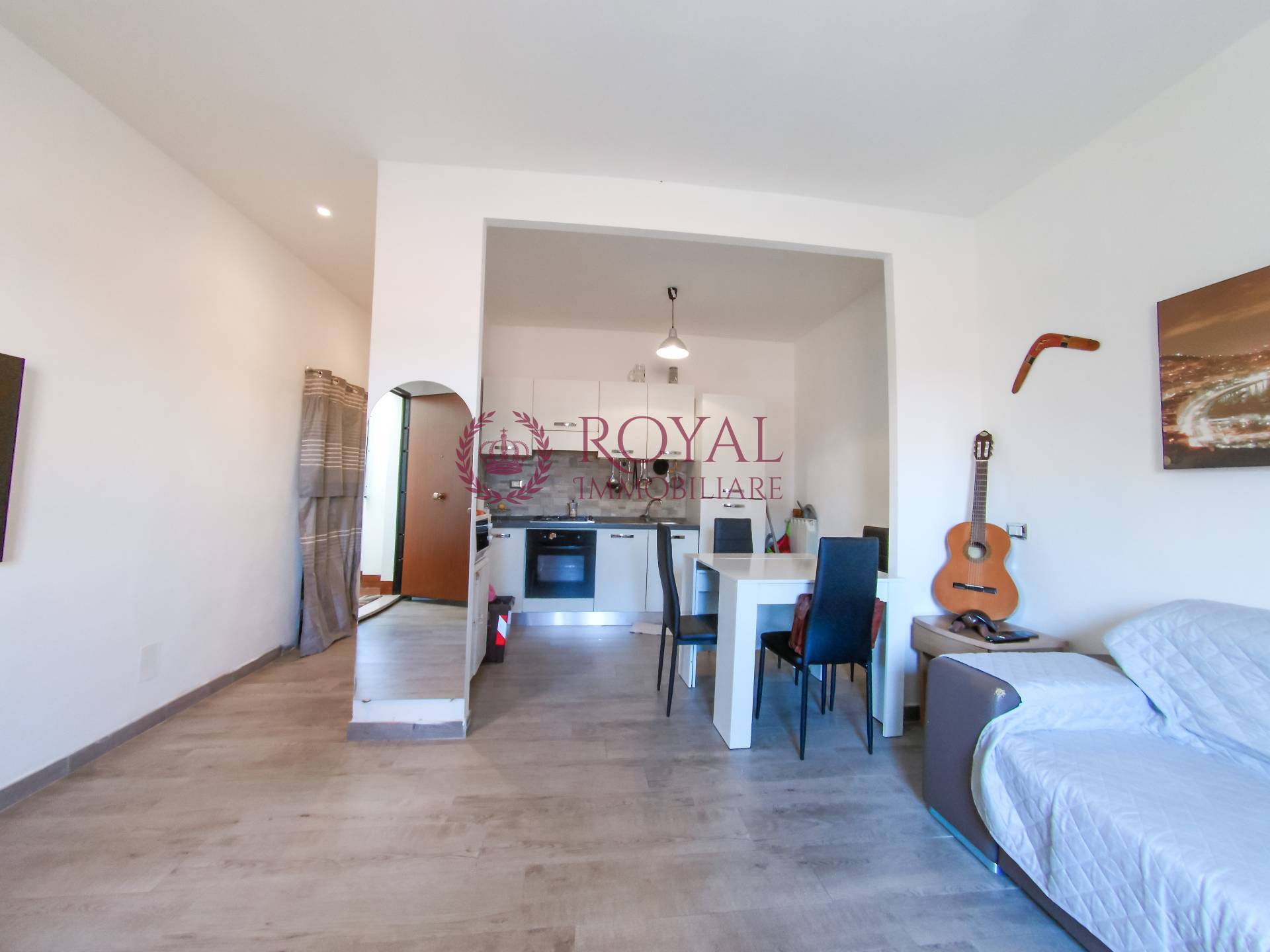 Appartamento LIVORNO vendita  Periferia nord  Royal Immobiliare Professional S.a.S.
