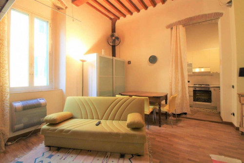 Appartamento in Affitto a Livorno
