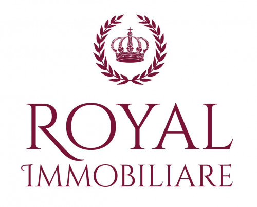 Industriale in Affitto a Livorno
