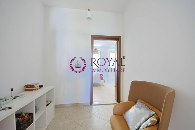 Appartamento in vendita a Magenta, Livorno (LI)