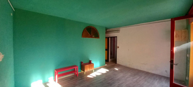 Locale commerciale in Affitto a Livorno