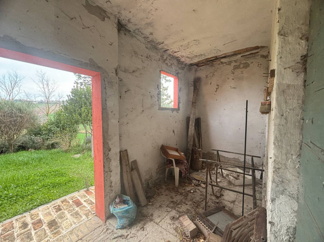 Casale in vendita a Monte San Giusto