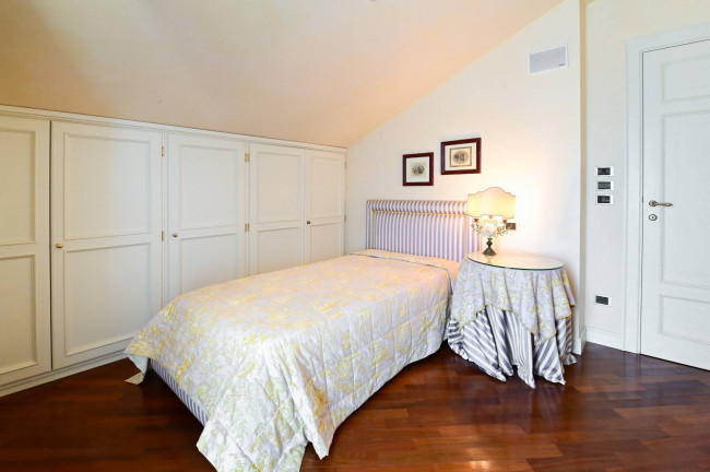 Villa in vendita a Civitanova Marche