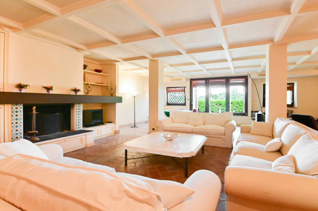 Villa in vendita a Civitanova Marche