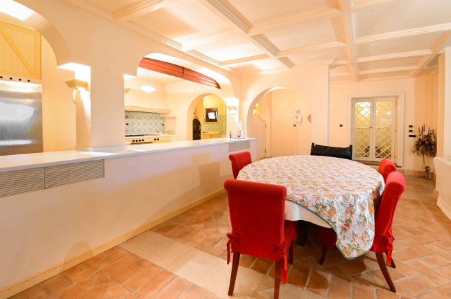 Villa in vendita a Civitanova Marche