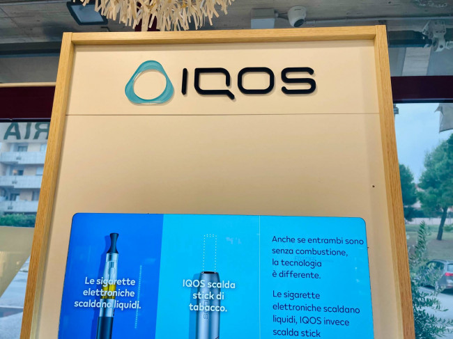 Tabaccheria in vendita a Civitanova Marche