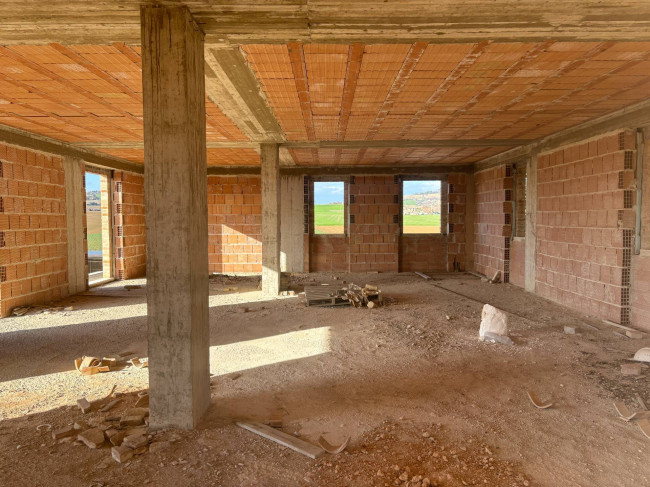 Casale in vendita a Montecosaro