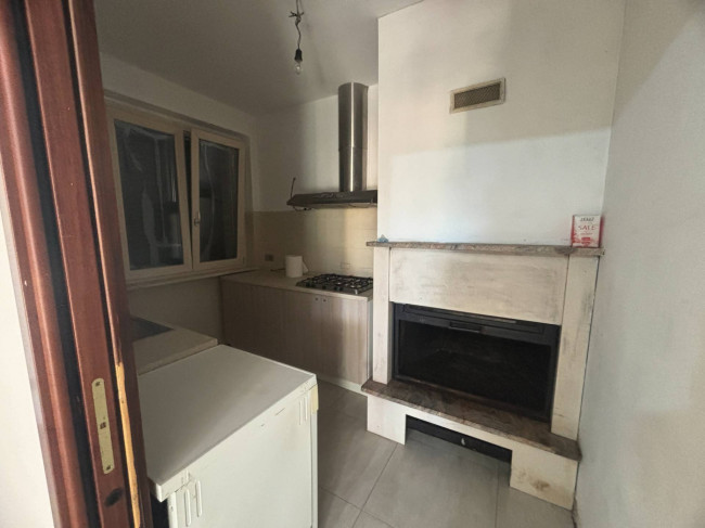 Casale in vendita a Montecosaro