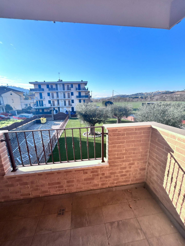 Villa in vendita a Sant'Elpidio a Mare