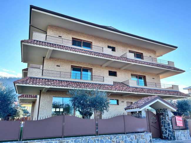 Villa in vendita a Sant'Elpidio a Mare