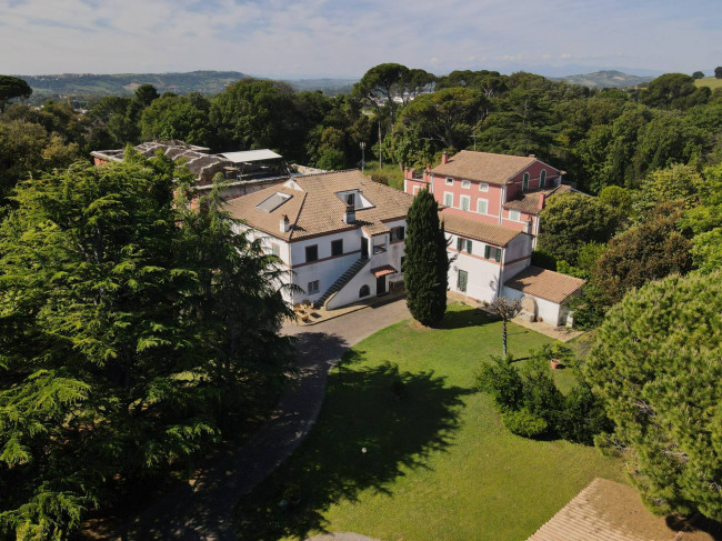 Villa in vendita a Civitanova Marche