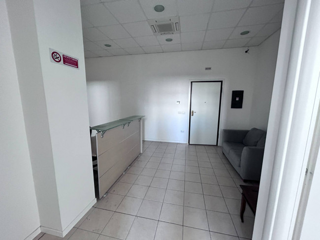 Ufficio in vendita a Civitanova Marche