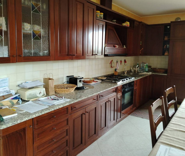 Casa colonica in vendita a Montottone