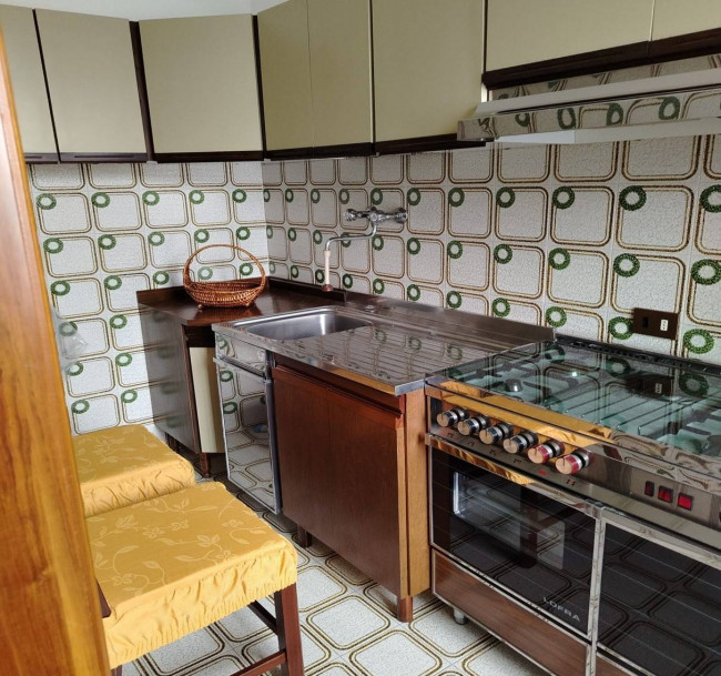 Casa colonica in vendita a Montottone