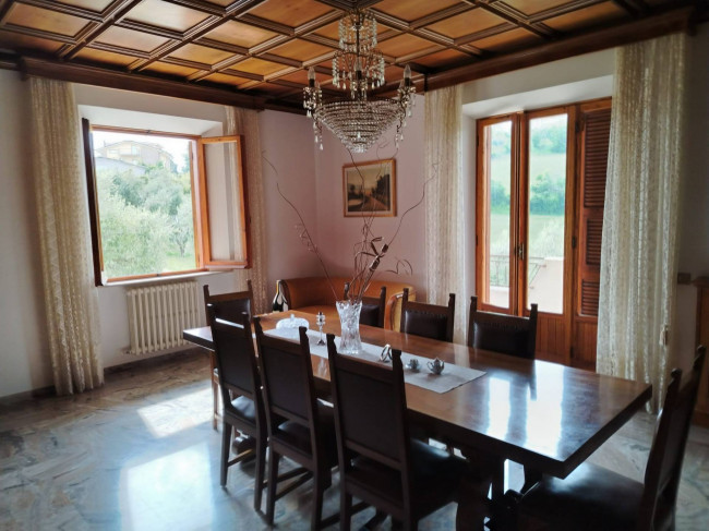 Casa colonica in vendita a Montottone