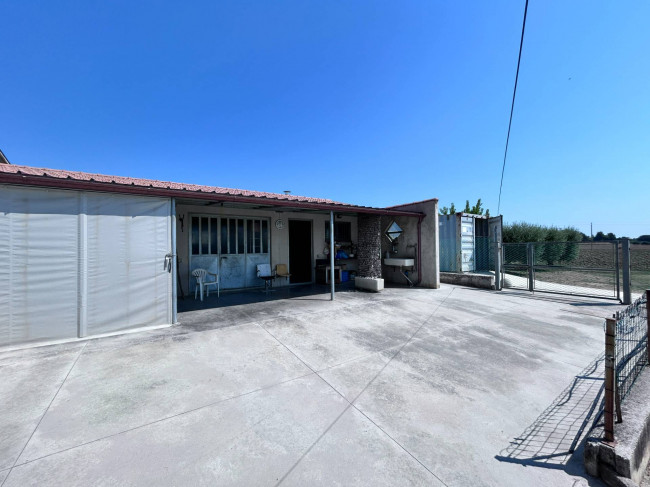 Casa singola in vendita a Civitanova Marche