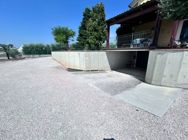 Casa singola in vendita a Civitanova Marche