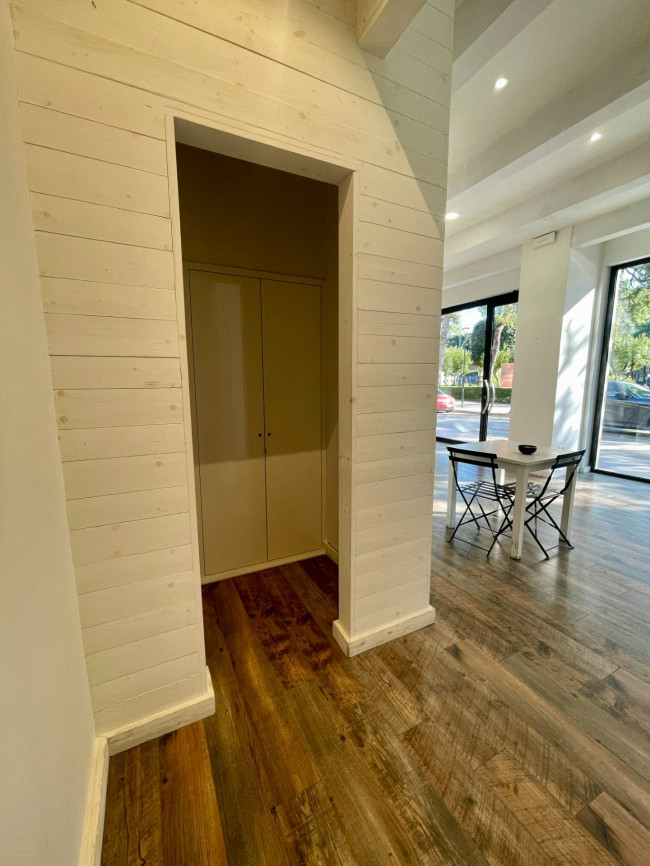 Locale commerciale in affitto a Civitanova Marche