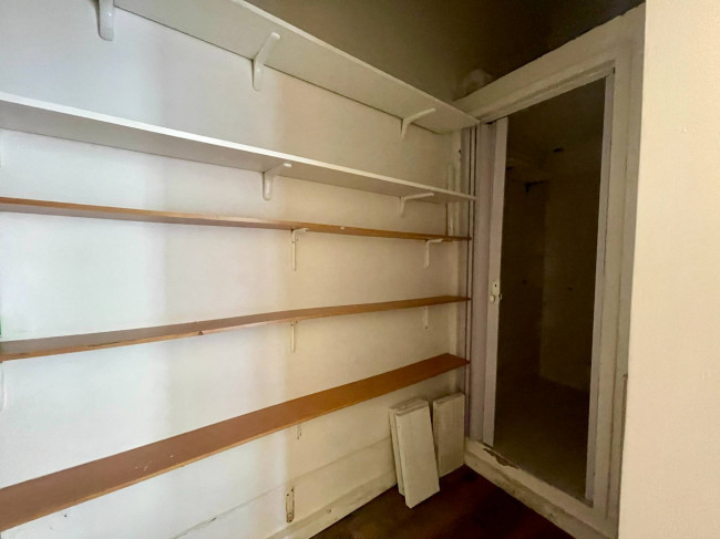 Locale commerciale in affitto a Civitanova Marche