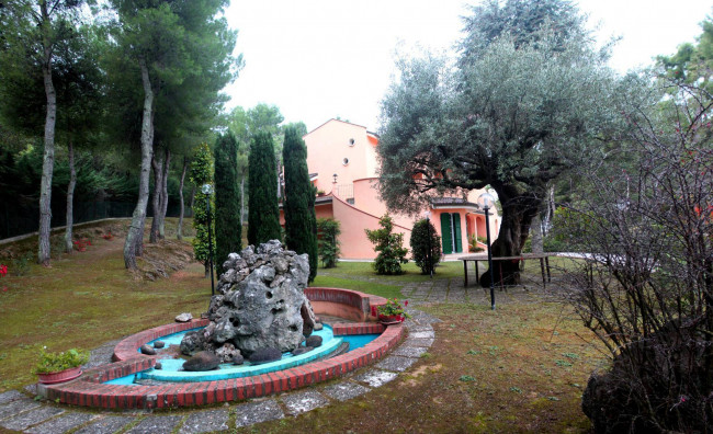 Villetta bifamiliare in vendita a Civitanova Marche