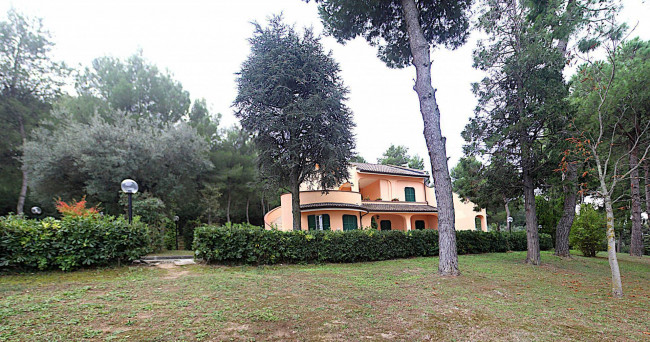 Villetta bifamiliare in vendita a Civitanova Marche