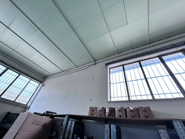 Capannone in vendita a Civitanova Marche