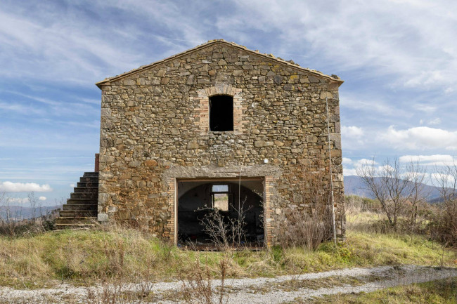 Casa colonica in vendita a Cinigiano