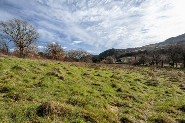 Casa colonica in vendita a Cinigiano
