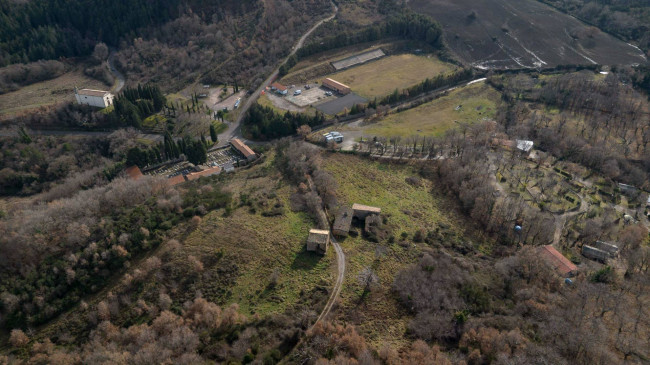 Casa colonica in vendita a Cinigiano