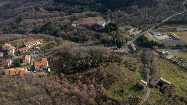 Casa colonica in vendita a Cinigiano