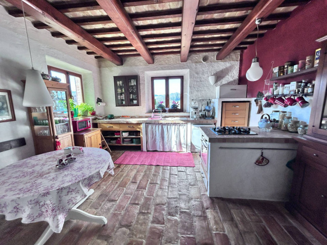 Casa singola in vendita a Monte Rinaldo