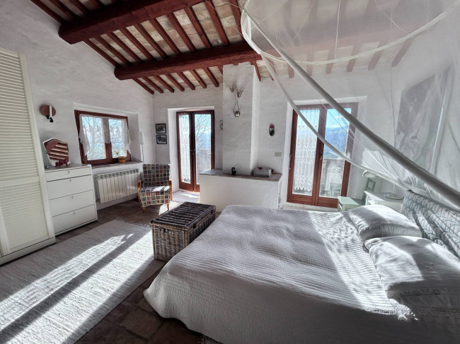 Casa singola in vendita a Monte Rinaldo