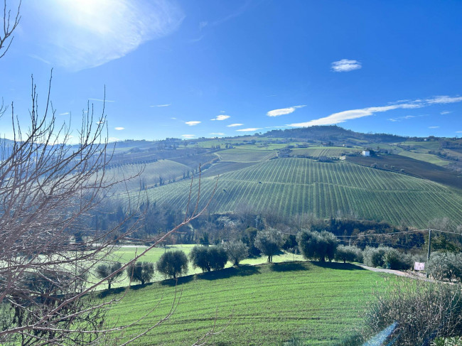 Casa singola in vendita a Monte Rinaldo