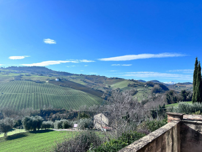 Casa singola in vendita a Monte Rinaldo