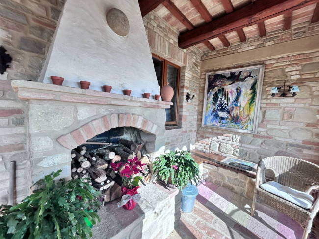 Casa singola in vendita a Monte Rinaldo